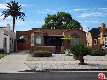 1932 W 84th Street