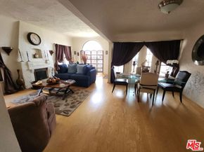 1932 W 84th Street, Los Angeles CA 90047