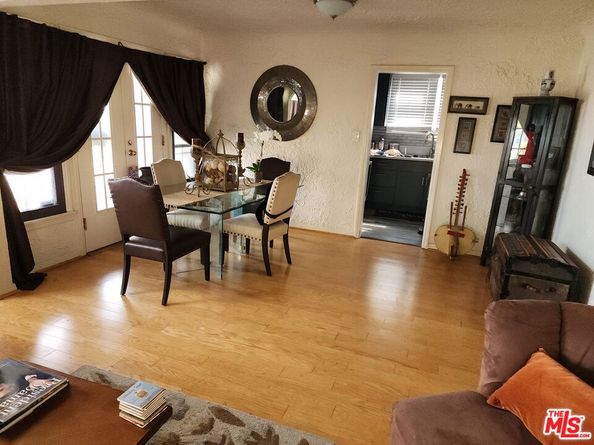 1932 W 84th Street, Los Angeles CA 90047