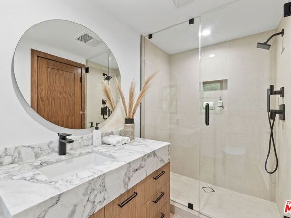 15415 Milldale Drive, Los Angeles CA 90077