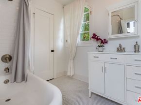 2928 Westbrook Avenue, Los Angeles CA 90046