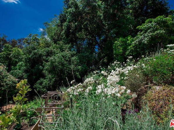 2928 Westbrook Avenue, Los Angeles CA 90046