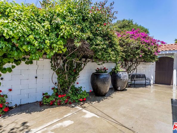 2928 Westbrook Avenue, Los Angeles CA 90046