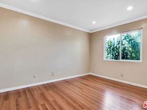 8333 Topeka Drive, Northridge CA 91324