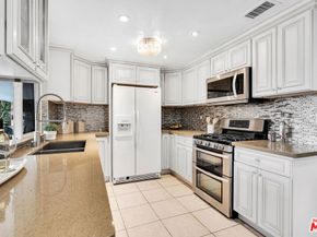 8333 Topeka Drive, Northridge CA 91324