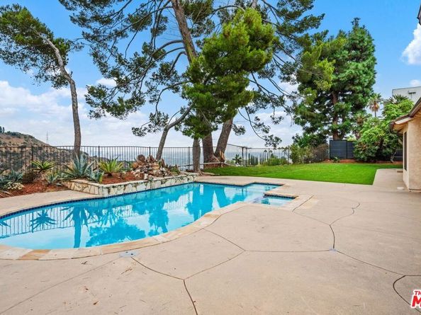 2310 Apollo Drive, Los Angeles CA 90046