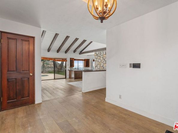 2310 Apollo Drive, Los Angeles CA 90046