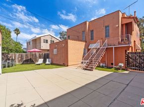1115 S La Peer Drive, Los Angeles CA 90035