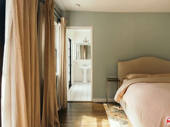 816 Hyperion Avenue, Los Angeles CA 90029