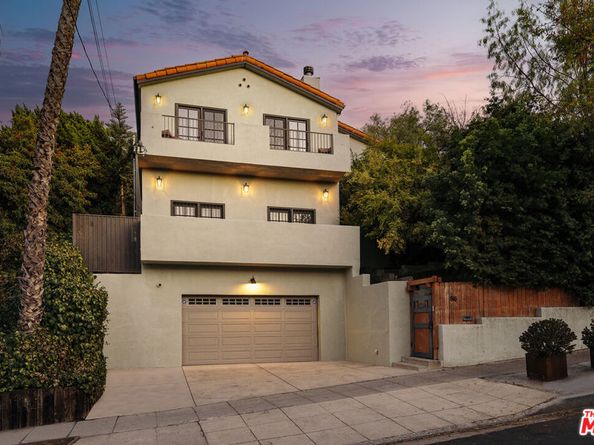 816 Hyperion Avenue, Los Angeles CA 90029