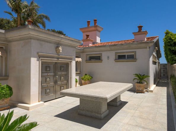 29000 Cliffside Drive, Malibu CA 90265