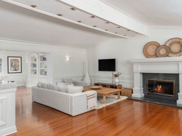 29000 Cliffside Drive, Malibu CA 90265