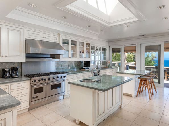 29000 Cliffside Drive, Malibu CA 90265