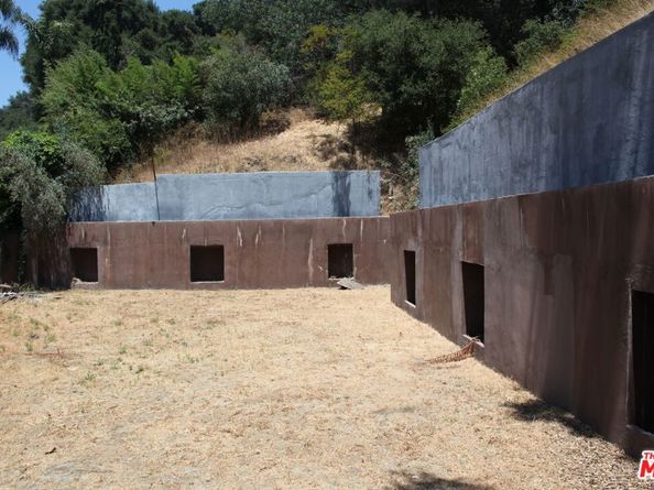 2534 Benedict Canyon Drive, Beverly Hills CA 90210