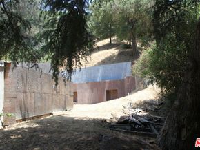 2534 Benedict Canyon Drive, Beverly Hills CA 90210