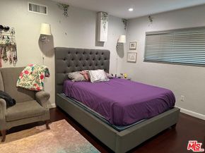 9419 Haskell Avenue, North Hills CA 91343