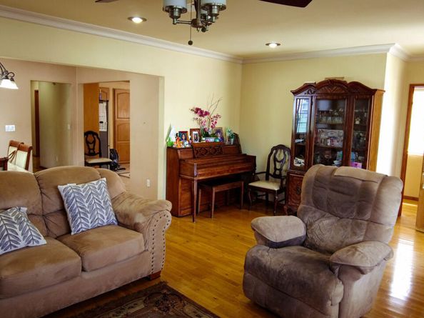 3972 Mclaughlin Avenue, Los Angeles CA 90066