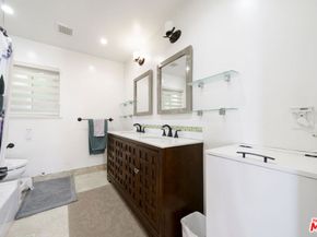 24880 Via Valmonte, Torrance CA 90505