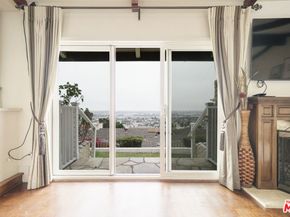 24880 Via Valmonte, Torrance CA 90505