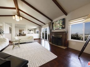 24880 Via Valmonte, Torrance CA 90505