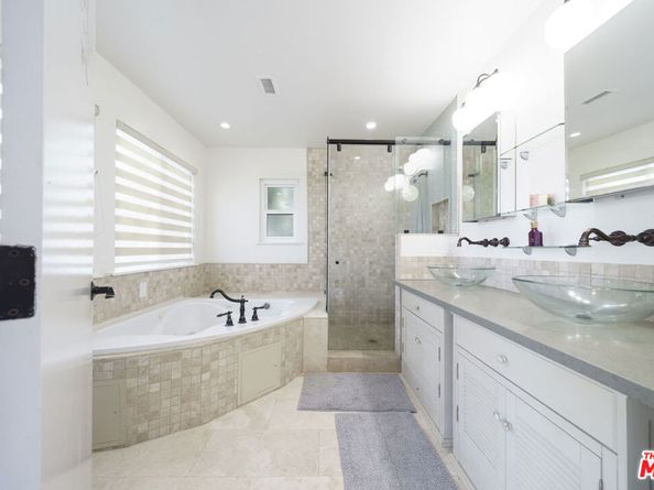 24880 Via Valmonte, Torrance CA 90505