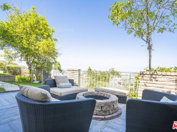 24880 Via Valmonte, Torrance CA 90505