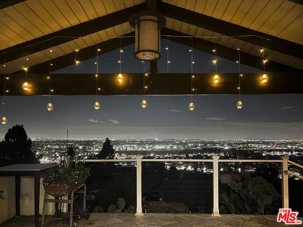 24880 Via Valmonte, Torrance CA 90505