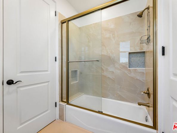 1028 9th Street, Manhattan Beach CA 90266