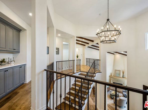 1028 9th Street, Manhattan Beach CA 90266