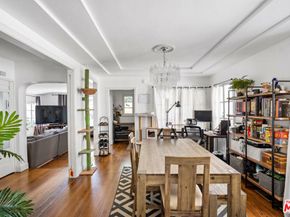 1122 S Sycamore Avenue, Los Angeles CA 90019