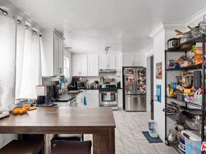 1122 S Sycamore Avenue, Los Angeles CA 90019