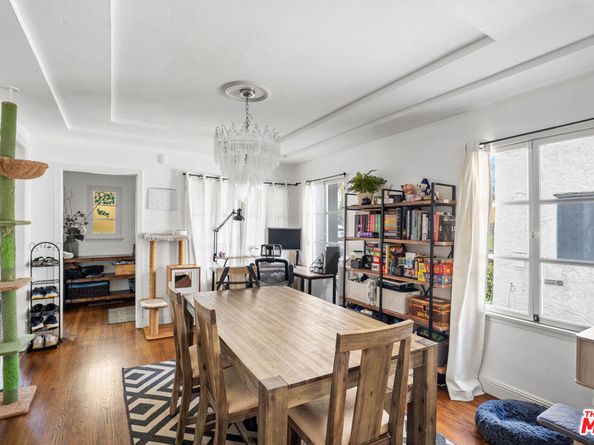 1122 S Sycamore Avenue, Los Angeles CA 90019