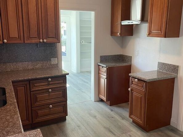 1746 Crenshaw Boulevard, Los Angeles CA 90019