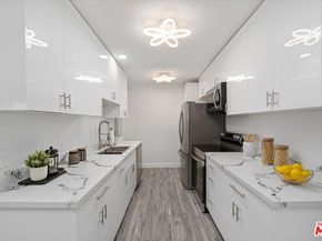 1750 Camino Palmero Street 237, Los Angeles CA 90046