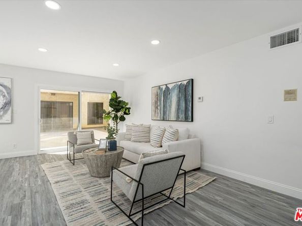 1750 Camino Palmero Street 237, Los Angeles CA 90046