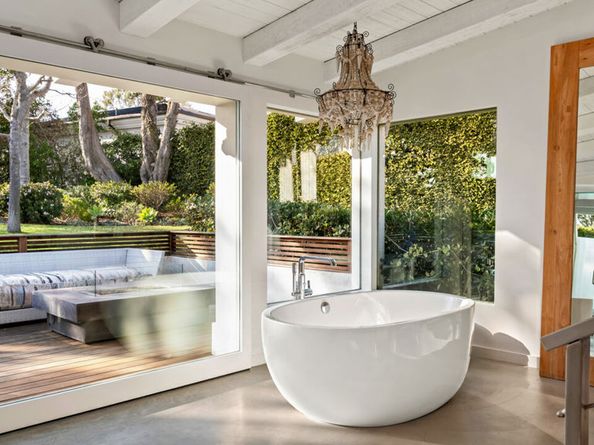 7111 Grasswood Avenue, Malibu CA 90265