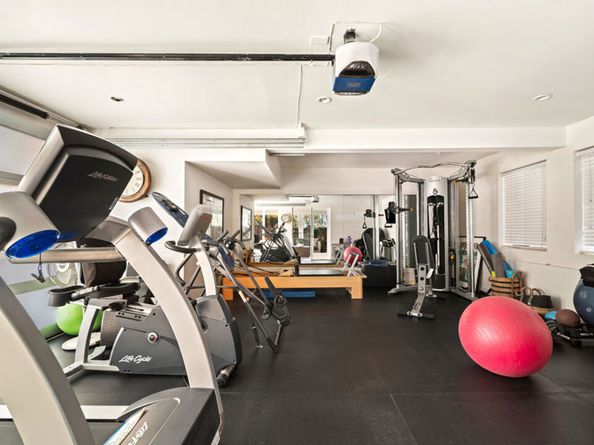 7111 Grasswood Avenue, Malibu CA 90265