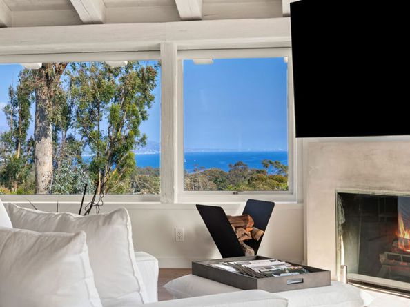 7111 Grasswood Avenue, Malibu CA 90265