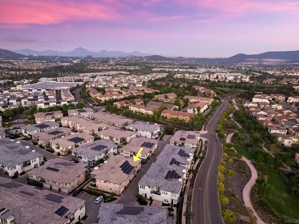 16750 Coyote Bush Dr 61, San Diego CA 92127
