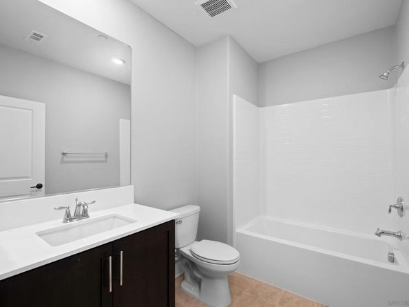16750 Coyote Bush Dr 61, San Diego CA 92127