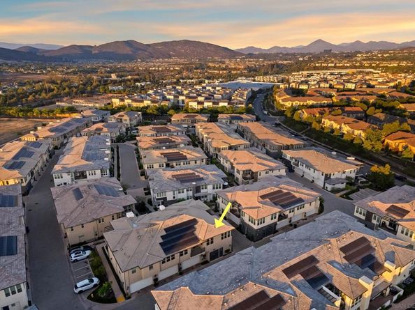 16750 Coyote Bush Dr 61, San Diego CA 92127