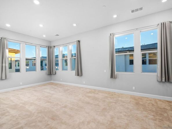 16750 Coyote Bush Dr 61, San Diego CA 92127