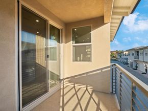 16750 Coyote Bush Dr 61, San Diego CA 92127
