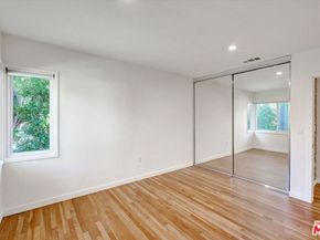 5400 W 82nd Street, Los Angeles CA 90045