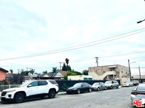 6525 Holmes Avenue, Los Angeles CA 90001