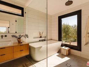 6767 Wandermere Road, Malibu CA 90265