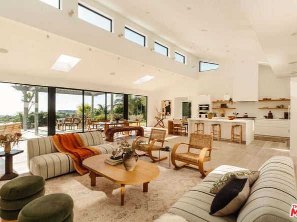 6767 Wandermere Road, Malibu CA 90265