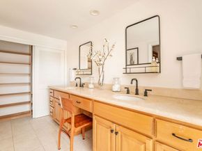 1424 Avenida De Cortez, Pacific Palisades CA 90272