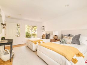 1424 Avenida De Cortez, Pacific Palisades CA 90272