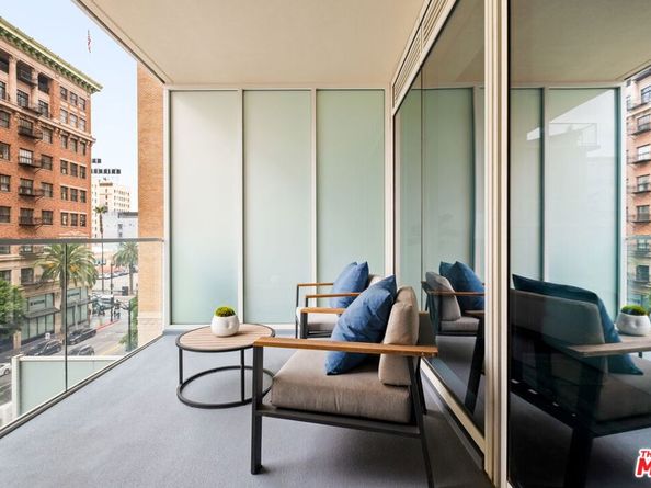 6250 Hollywood Boulevard 5N, Los Angeles CA 90028